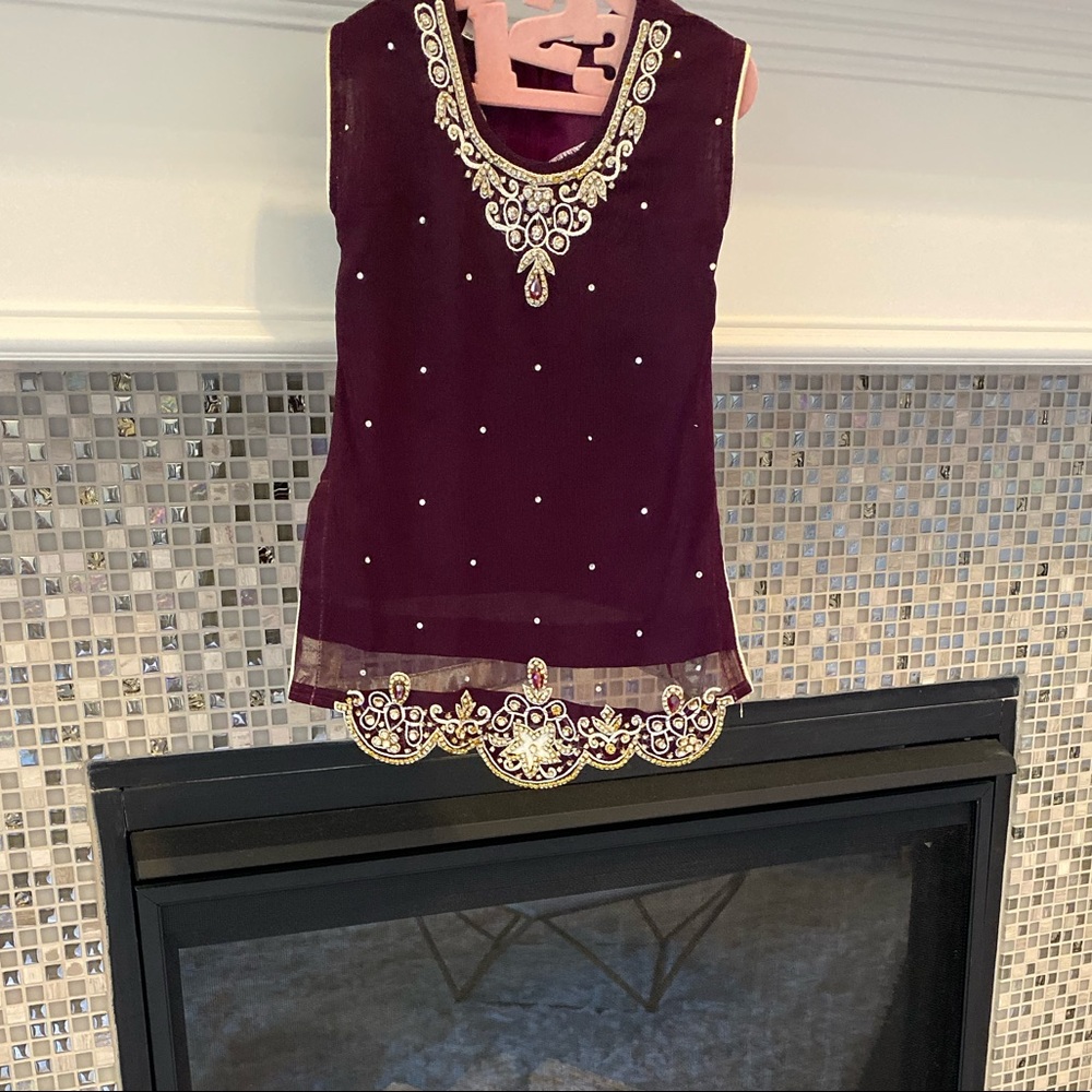 Beautiful 3 piece toddler outfit